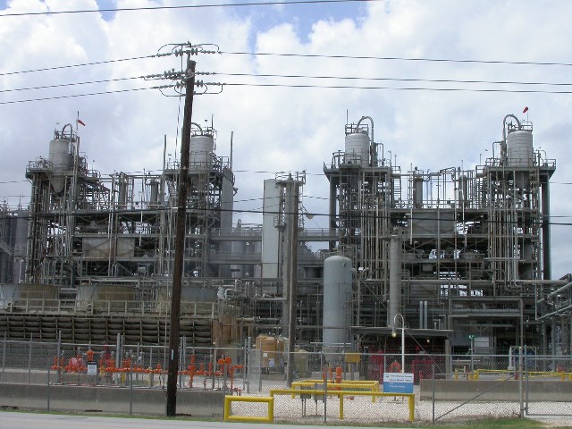 Construction of Syria Homs oil refinery on Agenda: NIORDC MD